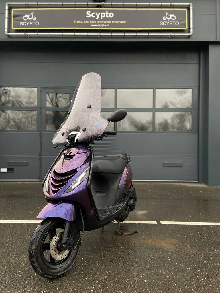 Windscherm hoog Piaggio Zip smoke